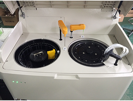 Bio Chemistry Analyzer