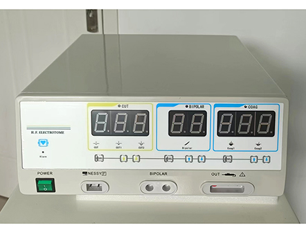 Hot Sale High Frequency Electrosurgical Unit Diathermy Machine Electrosurgical Generator