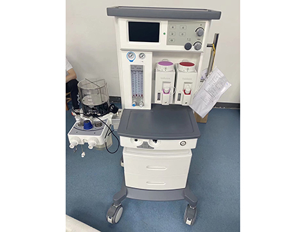 Adult Pediatric Use Medical Mobile Anesthesia Machines with Vaporizers