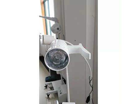 Mobile Medical Surgical Stand Type LED Examination Light